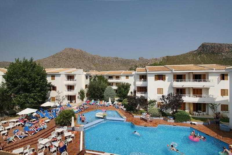 Flora Aparthotel